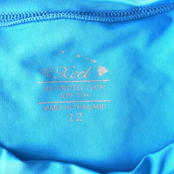 UPF 50+ Rash Guard Shirt - Picture 3 of 3